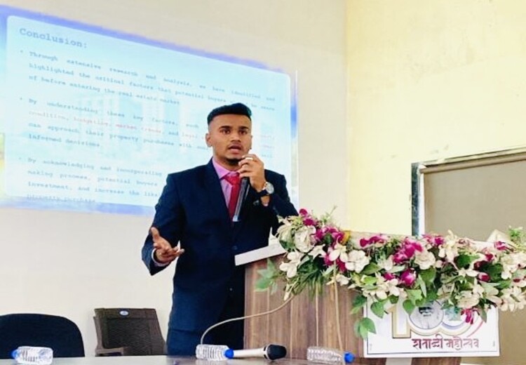 Celebrating Excellence at PHiMSR! (1)