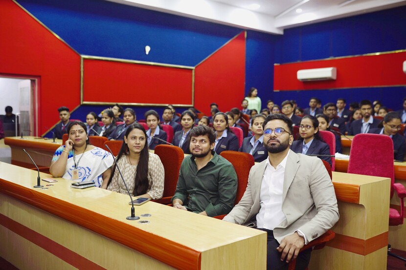 International Insight Unveiled at PHiMSR A Recap of the Nordic Banking Guest Lecture (5)