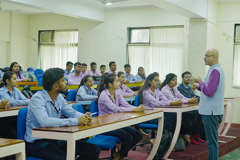 session-on-from-nerves-to-narratives (3)